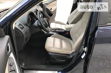 Внедорожник / Кроссовер Mazda CX-5 2015 в 