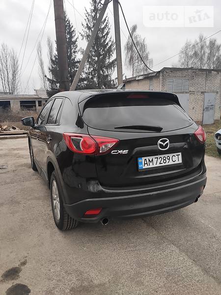 Позашляховик / Кросовер Mazda CX-5 2015 в Києві