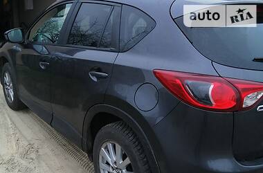 Позашляховик / Кросовер Mazda CX-5 2014 в 