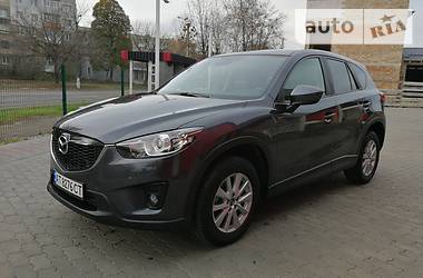 Позашляховик / Кросовер Mazda CX-5 2015 в 
