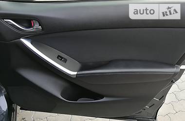 Позашляховик / Кросовер Mazda CX-5 2015 в 