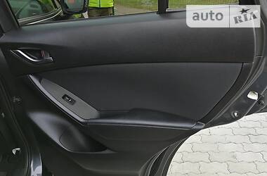 Позашляховик / Кросовер Mazda CX-5 2015 в 