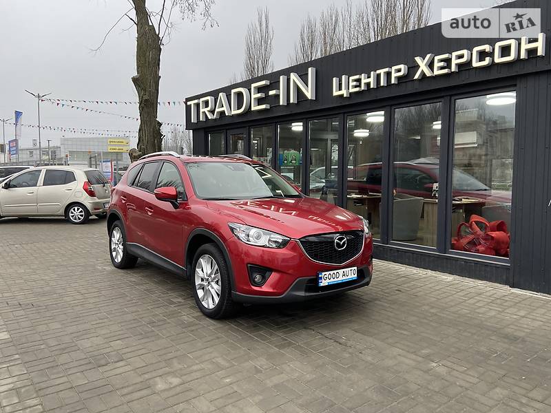 Позашляховик / Кросовер Mazda CX-5 2015 в 