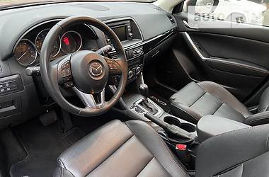 Позашляховик / Кросовер Mazda CX-5 2015 в 
