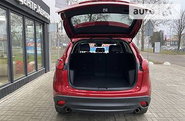 Позашляховик / Кросовер Mazda CX-5 2015 в 