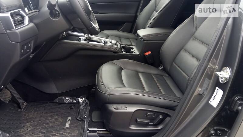 Позашляховик / Кросовер Mazda CX-5 2019 в Дніпрі фото 18 Позашляховик / Кросовер Mazda CX-5 2019 в Дніпрі
