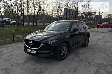 Позашляховик / Кросовер Mazda CX-5 2017 в 