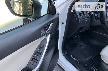 Позашляховик / Кросовер Mazda CX-5 2012 в 