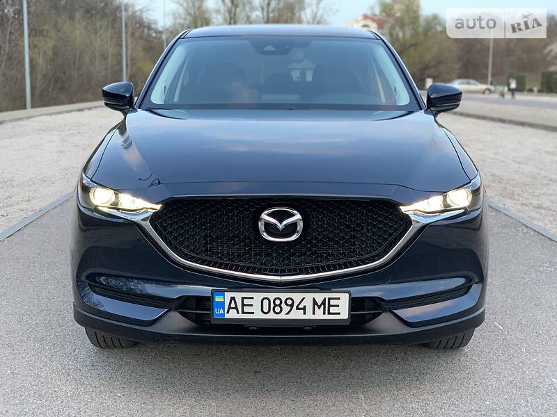 Позашляховик / Кросовер Mazda CX-5 2017 в Дніпрі фото 3 Позашляховик / Кросовер Mazda CX-5 2017 в Дніпрі