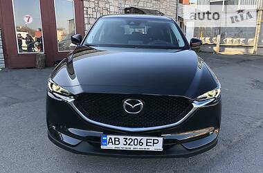 Позашляховик / Кросовер Mazda CX-5 2018 в 