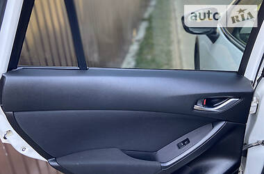 Позашляховик / Кросовер Mazda CX-5 2012 в 
