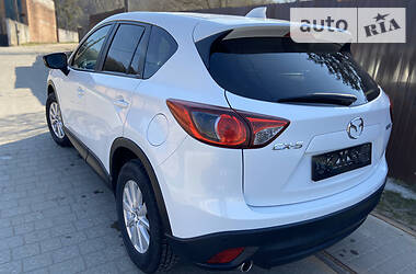 Позашляховик / Кросовер Mazda CX-5 2012 в 