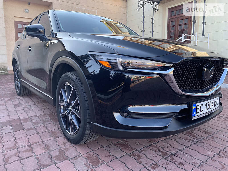 Позашляховик / Кросовер Mazda CX-5 2018 в 