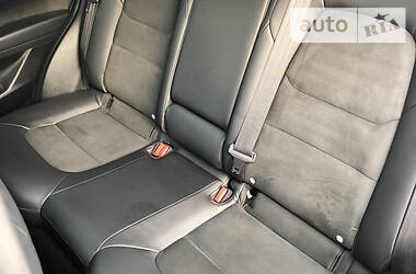 Позашляховик / Кросовер Mazda CX-5 2017 в 