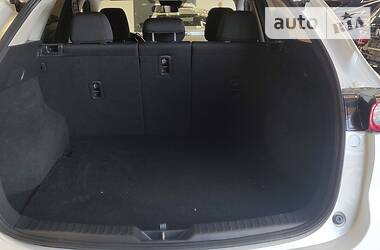 Позашляховик / Кросовер Mazda CX-5 2018 в 