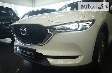 Позашляховик / Кросовер Mazda CX-5 2018 в 