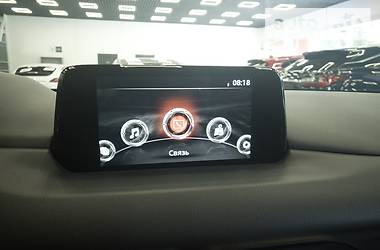 Позашляховик / Кросовер Mazda CX-5 2018 в 