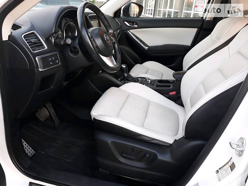 Позашляховик / Кросовер Mazda CX-5 2015 в Івано-Франківську