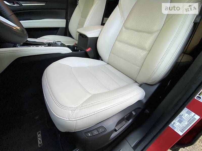 Позашляховик / Кросовер Mazda CX-5 2019 в Дніпрі