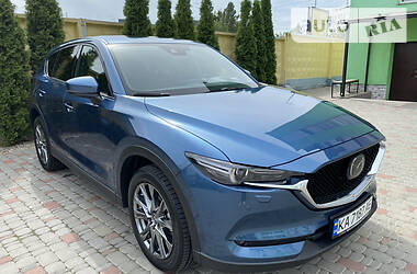 Позашляховик / Кросовер Mazda CX-5 2019 в 