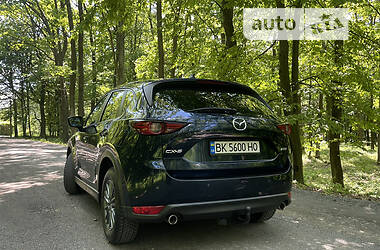 Внедорожник / Кроссовер Mazda CX-5 2017 в Луцке