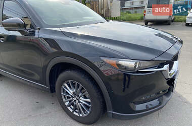 Внедорожник / Кроссовер Mazda CX-5 2017 в 