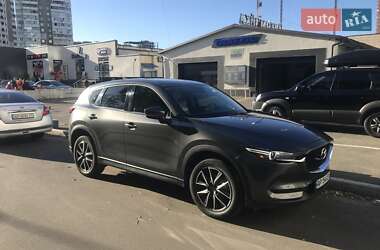 Внедорожник / Кроссовер Mazda CX-5 2017 в 