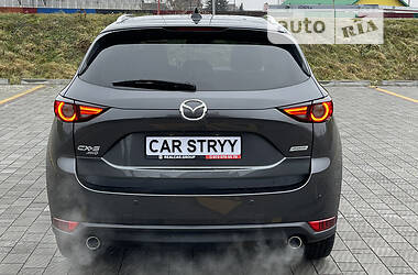 Внедорожник / Кроссовер Mazda CX-5 2019 в 