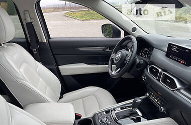 Внедорожник / Кроссовер Mazda CX-5 2019 в 