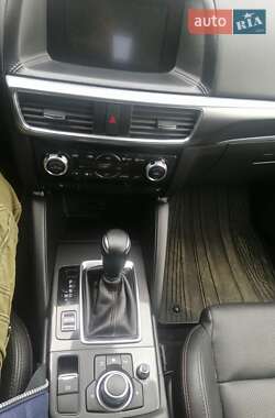 Внедорожник / Кроссовер Mazda CX-5 2015 в 