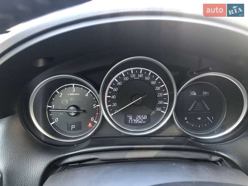 Внедорожник / Кроссовер Mazda CX-5 2016 в Луцке