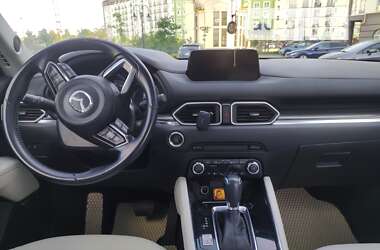 Внедорожник / Кроссовер Mazda CX-5 2017 в 