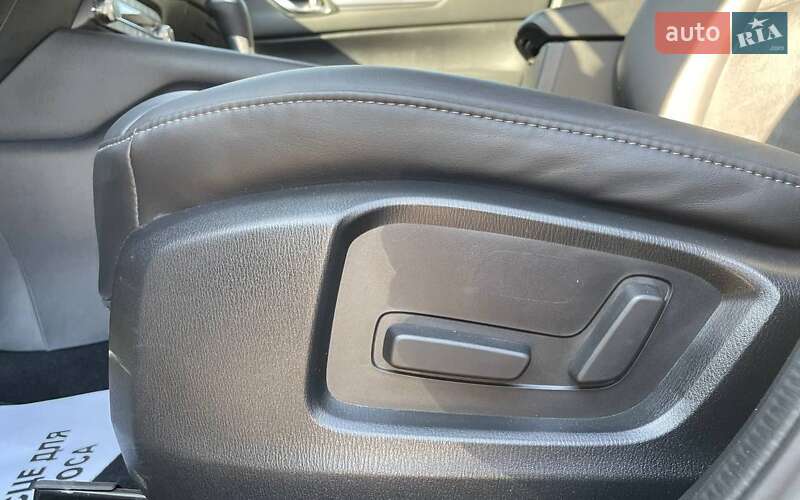 Позашляховик / Кросовер Mazda CX-5 2019 в Львові