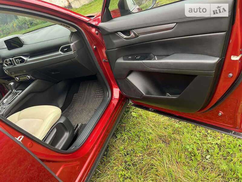 Внедорожник / Кроссовер Mazda CX-5 2017 в Львове
