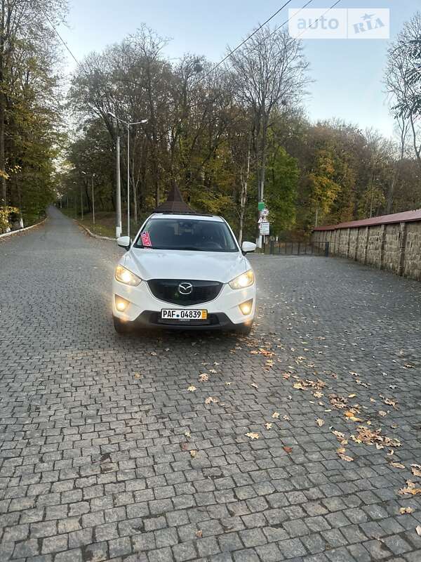 Внедорожник / Кроссовер Mazda CX-5 2014 в Черновцах
