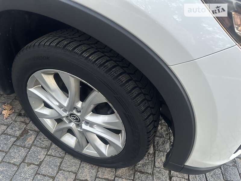 Внедорожник / Кроссовер Mazda CX-5 2014 в Черновцах