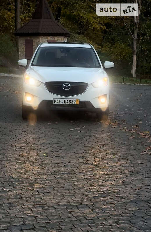 Внедорожник / Кроссовер Mazda CX-5 2014 в Черновцах
