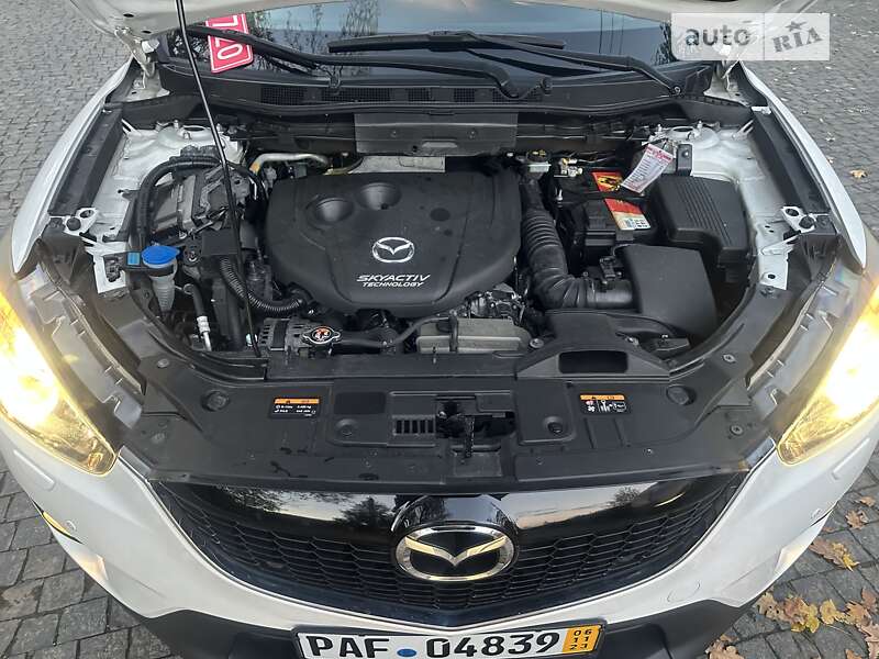 Внедорожник / Кроссовер Mazda CX-5 2014 в Черновцах