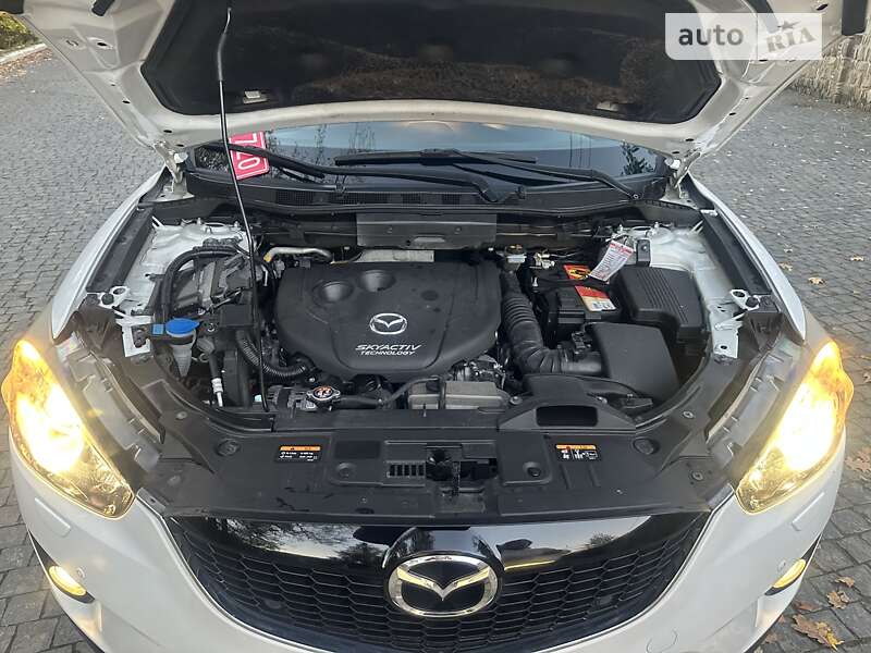 Внедорожник / Кроссовер Mazda CX-5 2014 в Черновцах