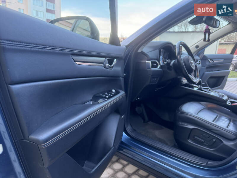 Внедорожник / Кроссовер Mazda CX-5 2018 в Каменец-Подольском