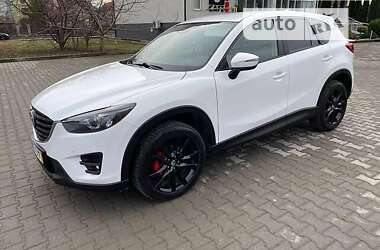 Позашляховик / Кросовер Mazda CX-5 2015 в 