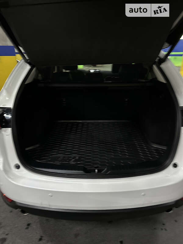 Внедорожник / Кроссовер Mazda CX-5 2020 в Черновцах