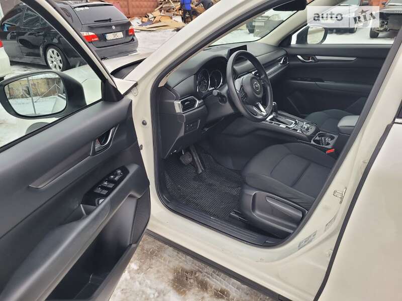 Внедорожник / Кроссовер Mazda CX-5 2017 в Киеве фото 7 Внедорожник / Кроссовер Mazda CX-5 2017 в Киеве