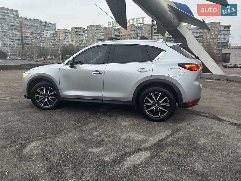 Внедорожник / Кроссовер Mazda CX-5 2017 в Днепре