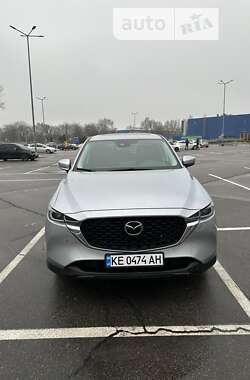Внедорожник / Кроссовер Mazda CX-5 2022 в 