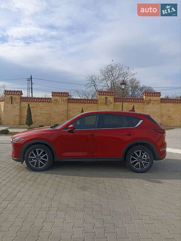 Внедорожник / Кроссовер Mazda CX-5 2017 в 