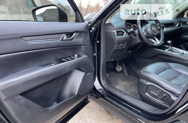 Позашляховик / Кросовер Mazda CX-5 2018 в 