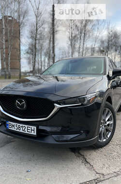 Позашляховик / Кросовер Mazda CX-5 2018 в 