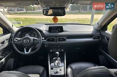 Позашляховик / Кросовер Mazda CX-5 2019 в 