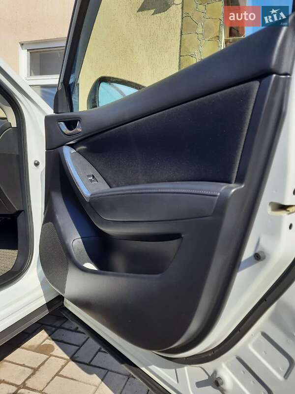 Позашляховик / Кросовер Mazda CX-5 2015 в Херсоні